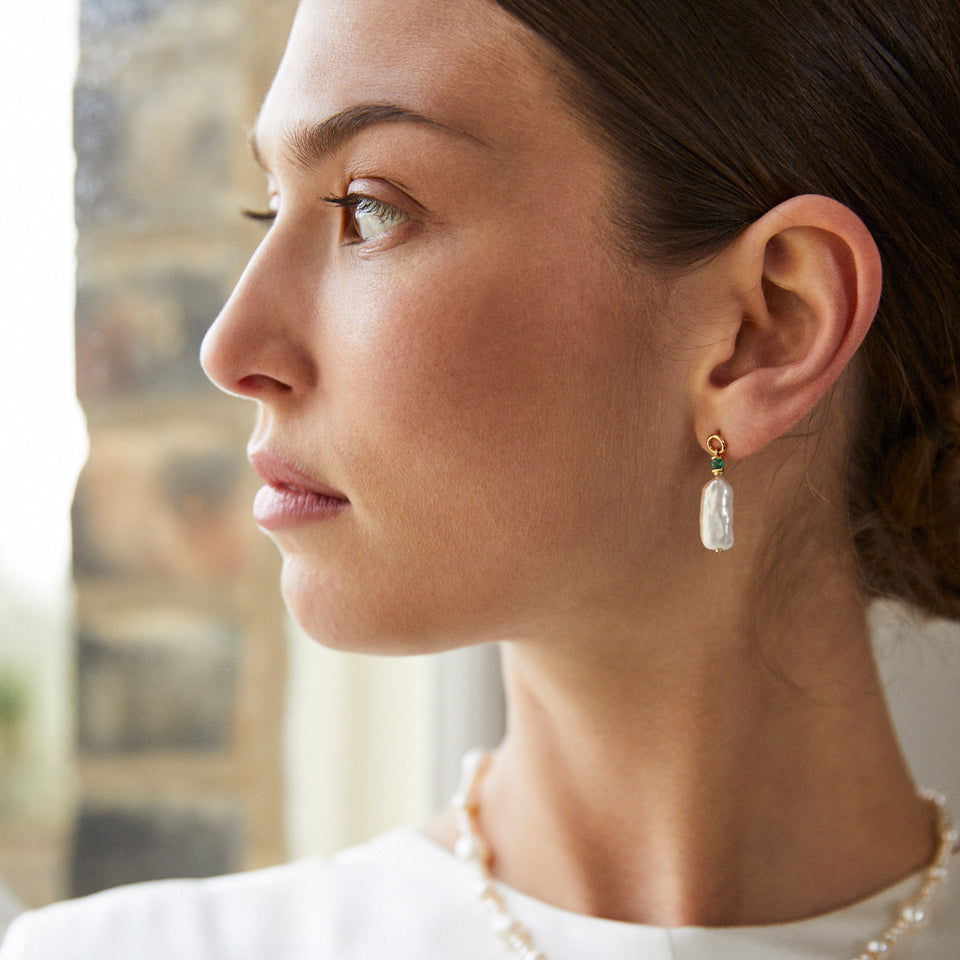 Emily Pearl Earrings