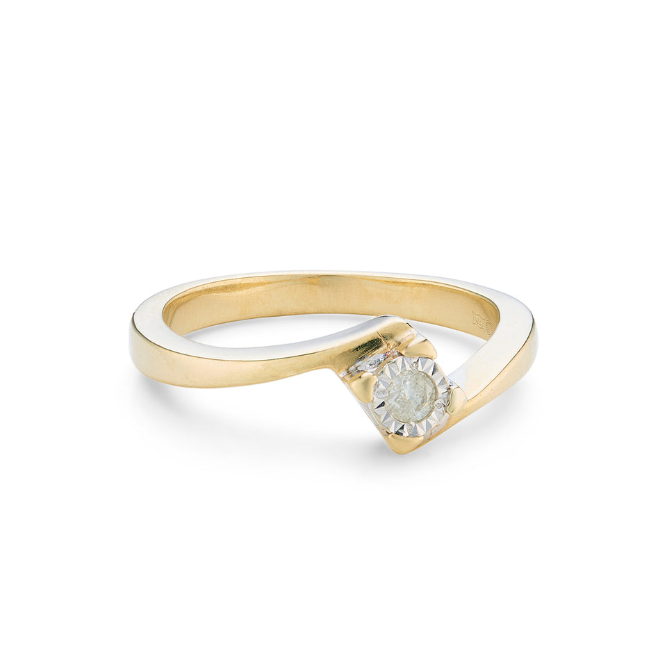 VINTAGE  9CT YELLOW GOLD CROSSOVER DIAMOND RING