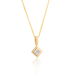 VINTAGE 9CT GOLD PENDANT WITH DIAMOND