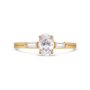 Illusion bullet & oval cut diamond ring in yellow gold